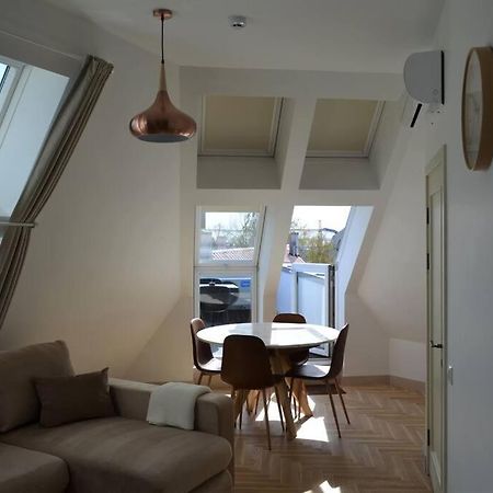 Luxury Apartment With A Balcony And View In Riga Old Town Exterior photo